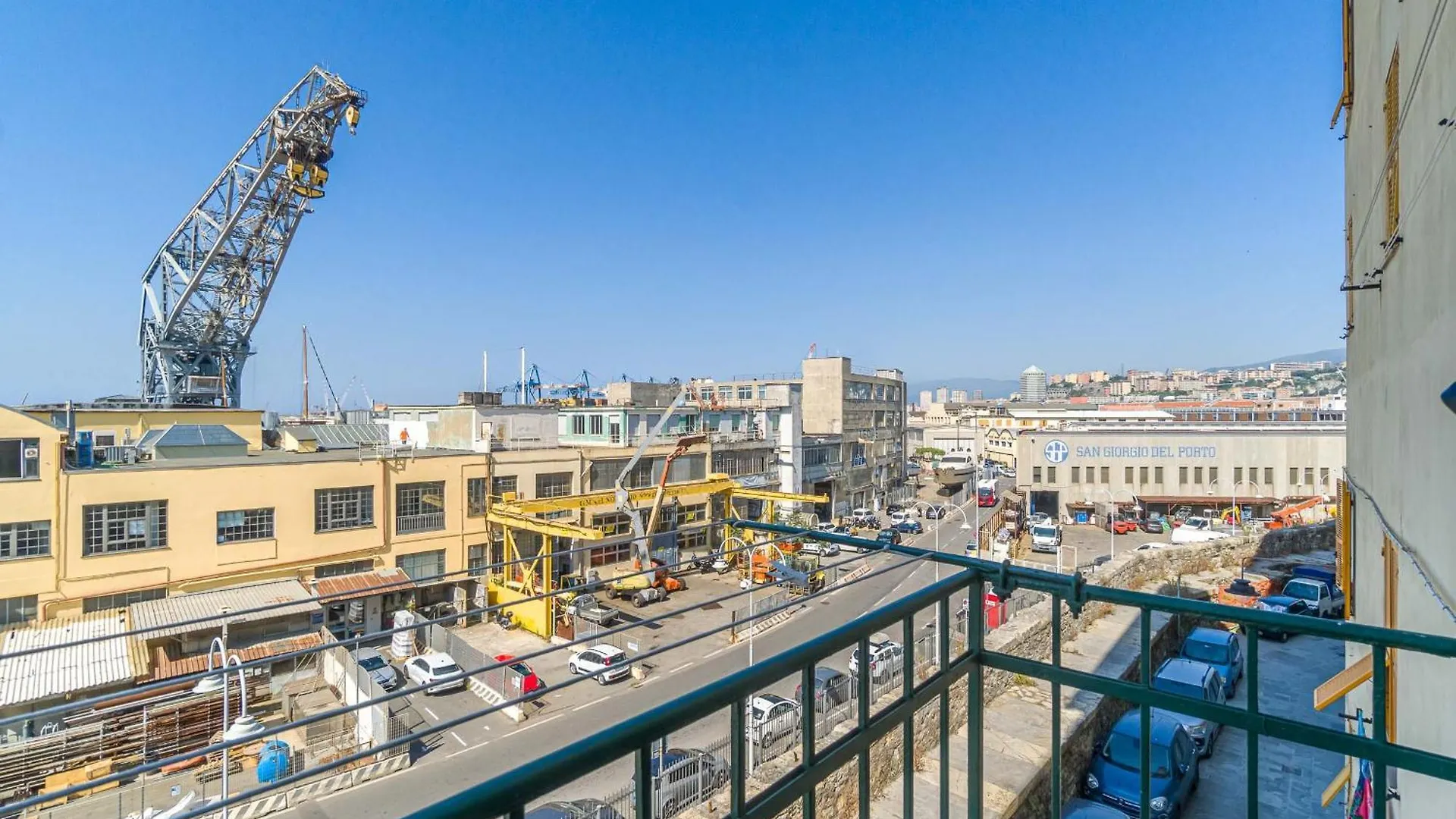A Due Passi Apartment Genoa Italy