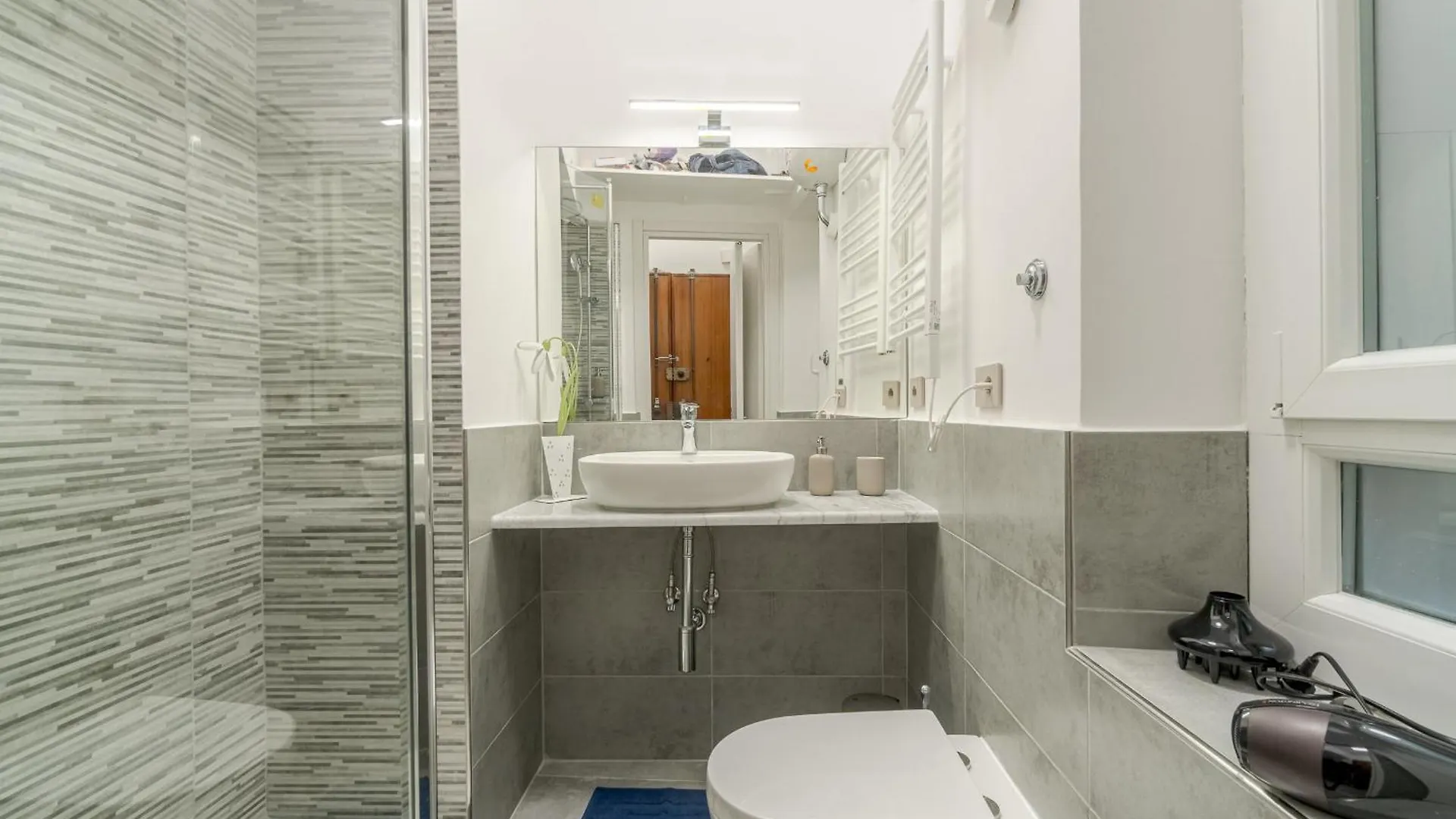 A Due Passi Apartment Genoa