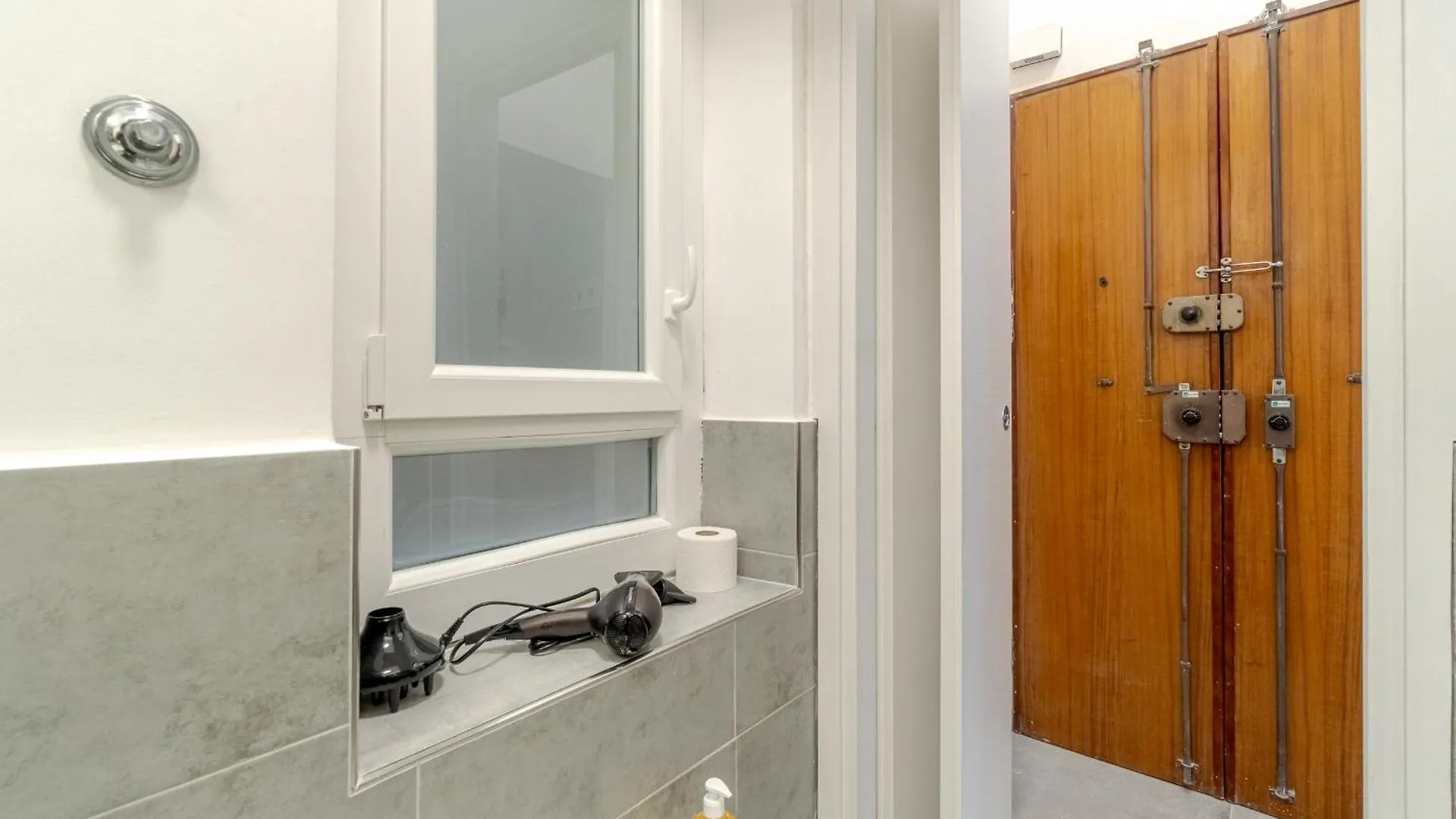 A Due Passi Apartment Genoa 0*,